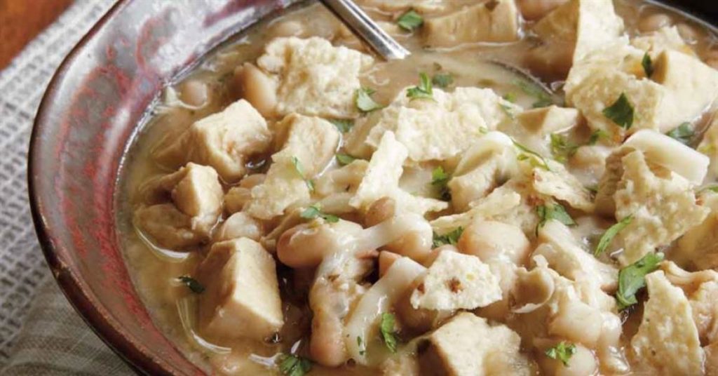 Tennessee White Chili – Lodge Cast Iron