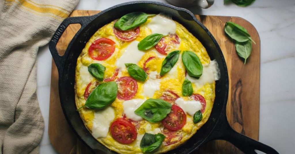 Tomato Basil Caprese Frittata – Lodge Cast Iron