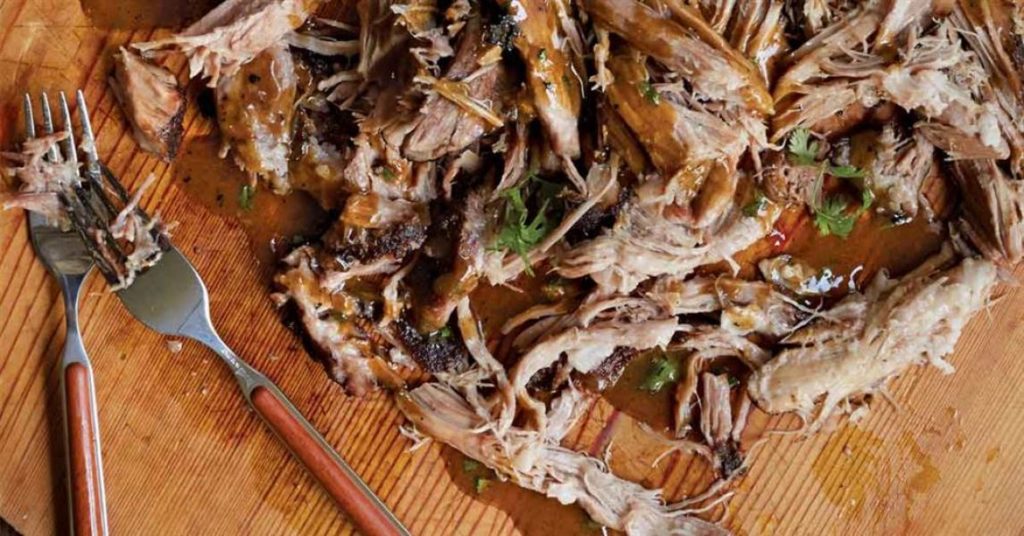 Spiced Braised Pork Shoulder – Lodge Cast Iron