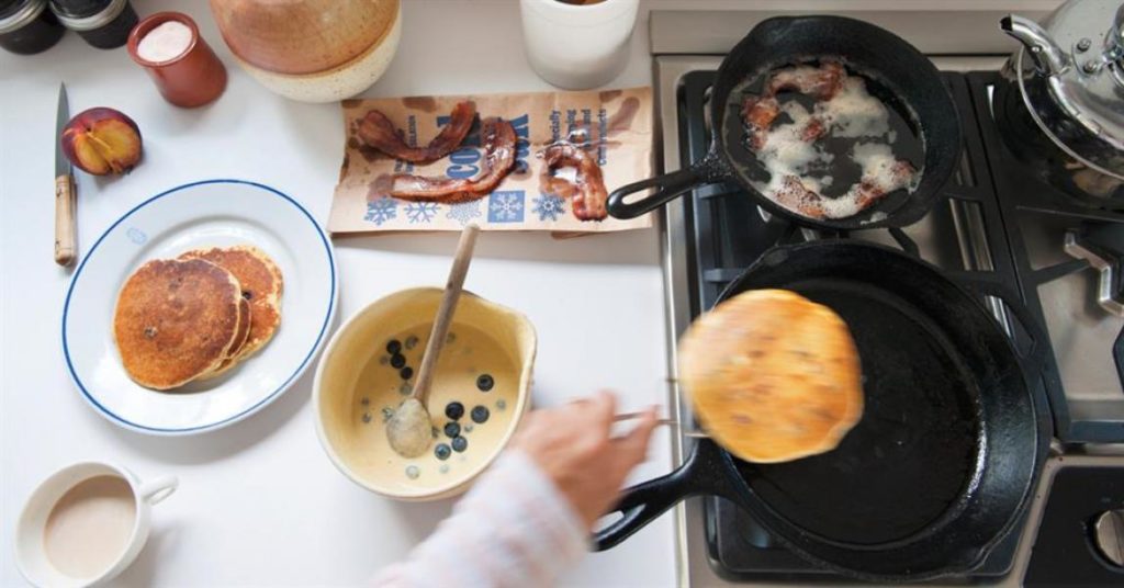 Any Day Pancakes – Lodge Cast Iron