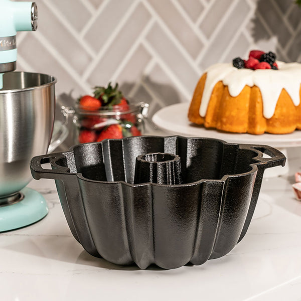 Stainless Steel Fluted Bundt Pan USA Pan Fluted Tube Bundt Pan – Gygi