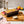 Carica l&#39;immagine nel Visualizzatore galleria, Stampo per torta in ghisa 21,5x11,4 cm. + Maniglie in silicone 

