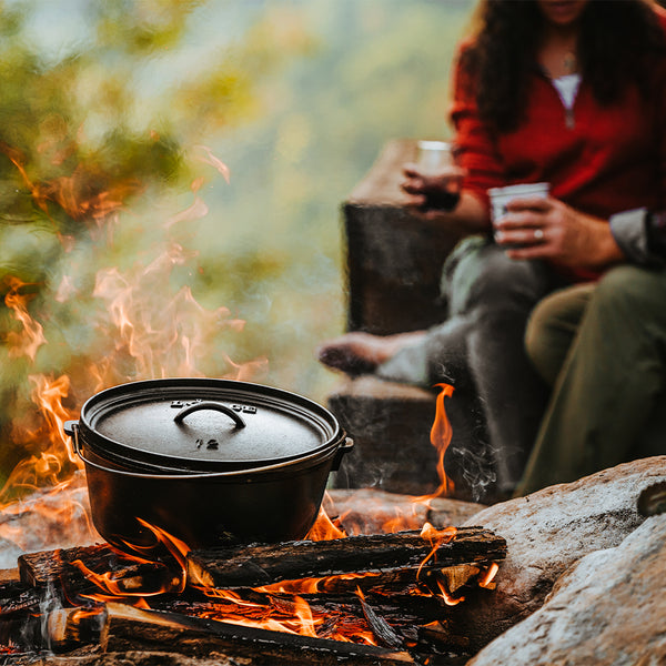 Cast Iron Pot Dutch Oven for Camping 7.57 lt – Lodge L12DCO3