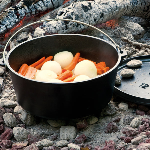 Cast Iron Pot Dutch Oven for Camping 7.57 lt – Lodge L12DCO3